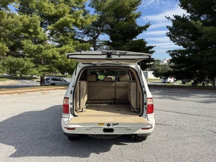 2005 Lexus LX 470