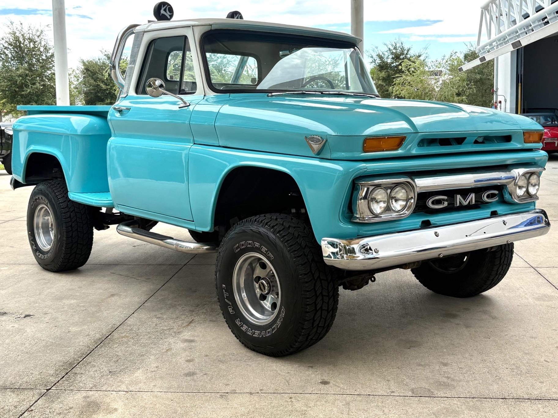 1965 GMC K1500 Custom - 3