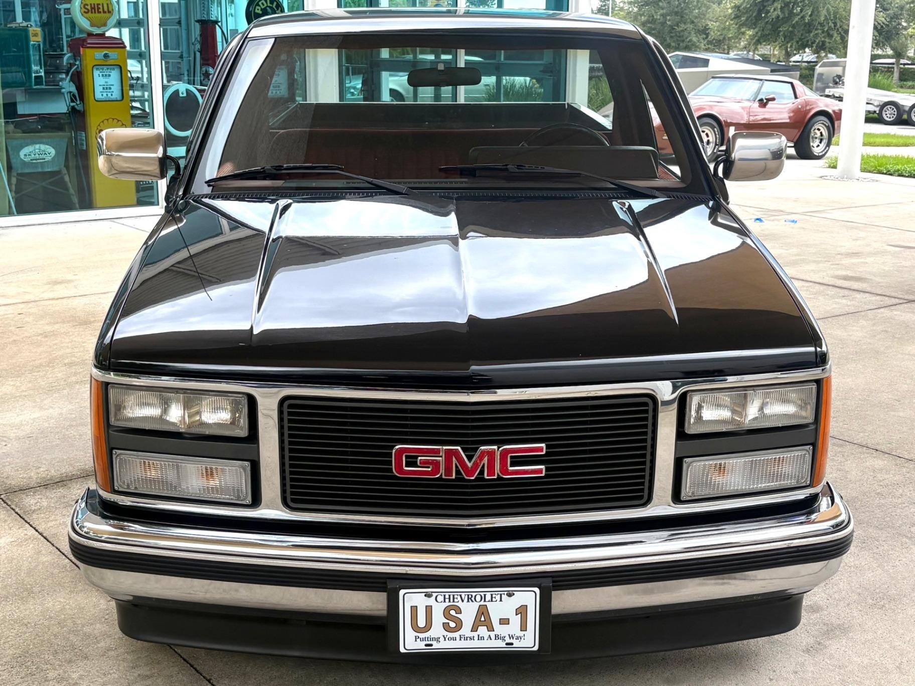 1990 GMC Sierra SLE - 3