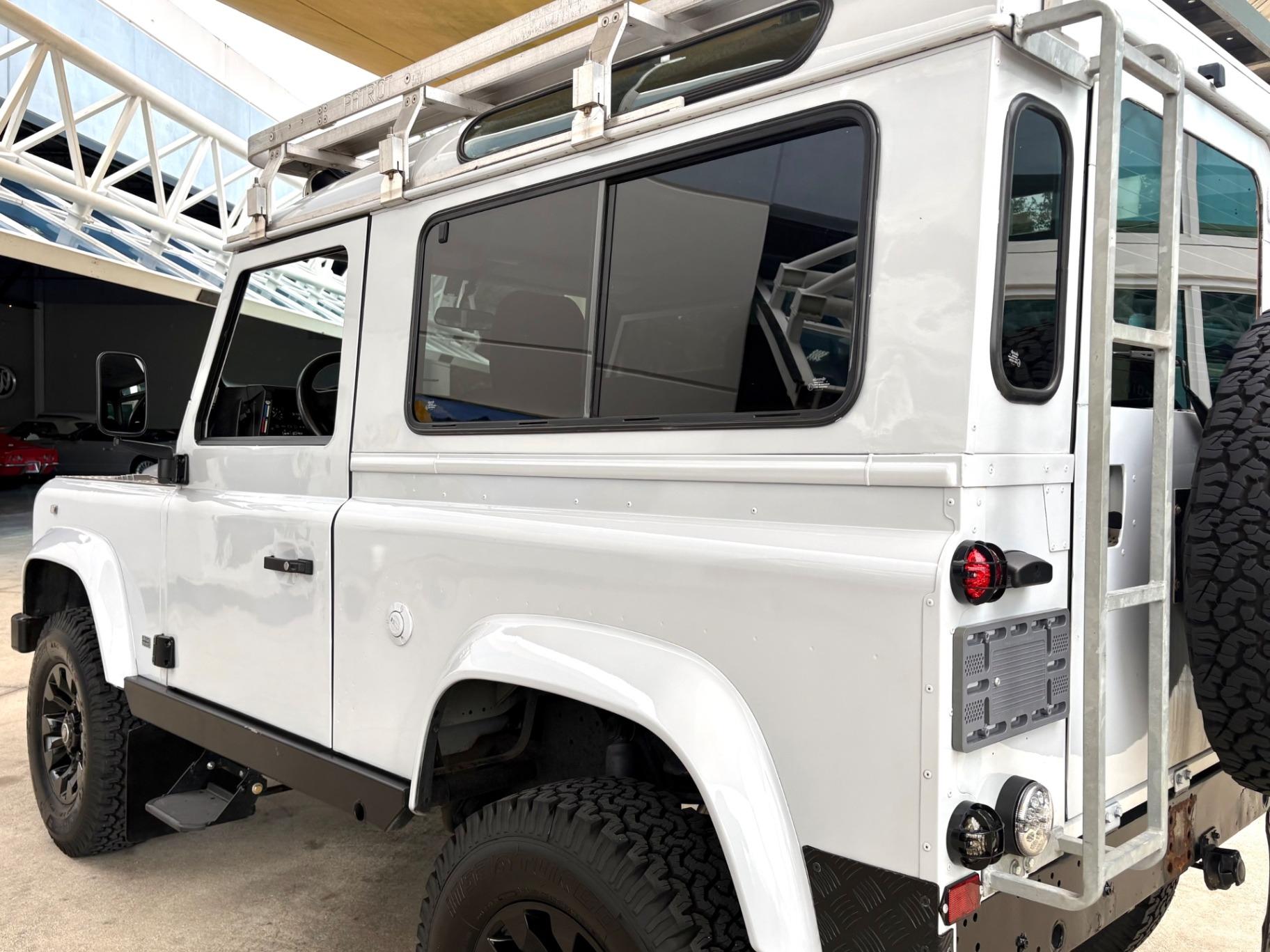 1998 Land Rover Defender 90
