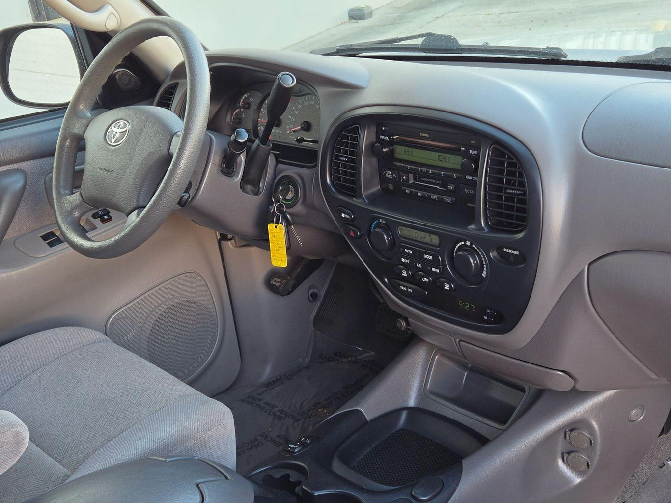 2003 Toyota Sequoia SR5