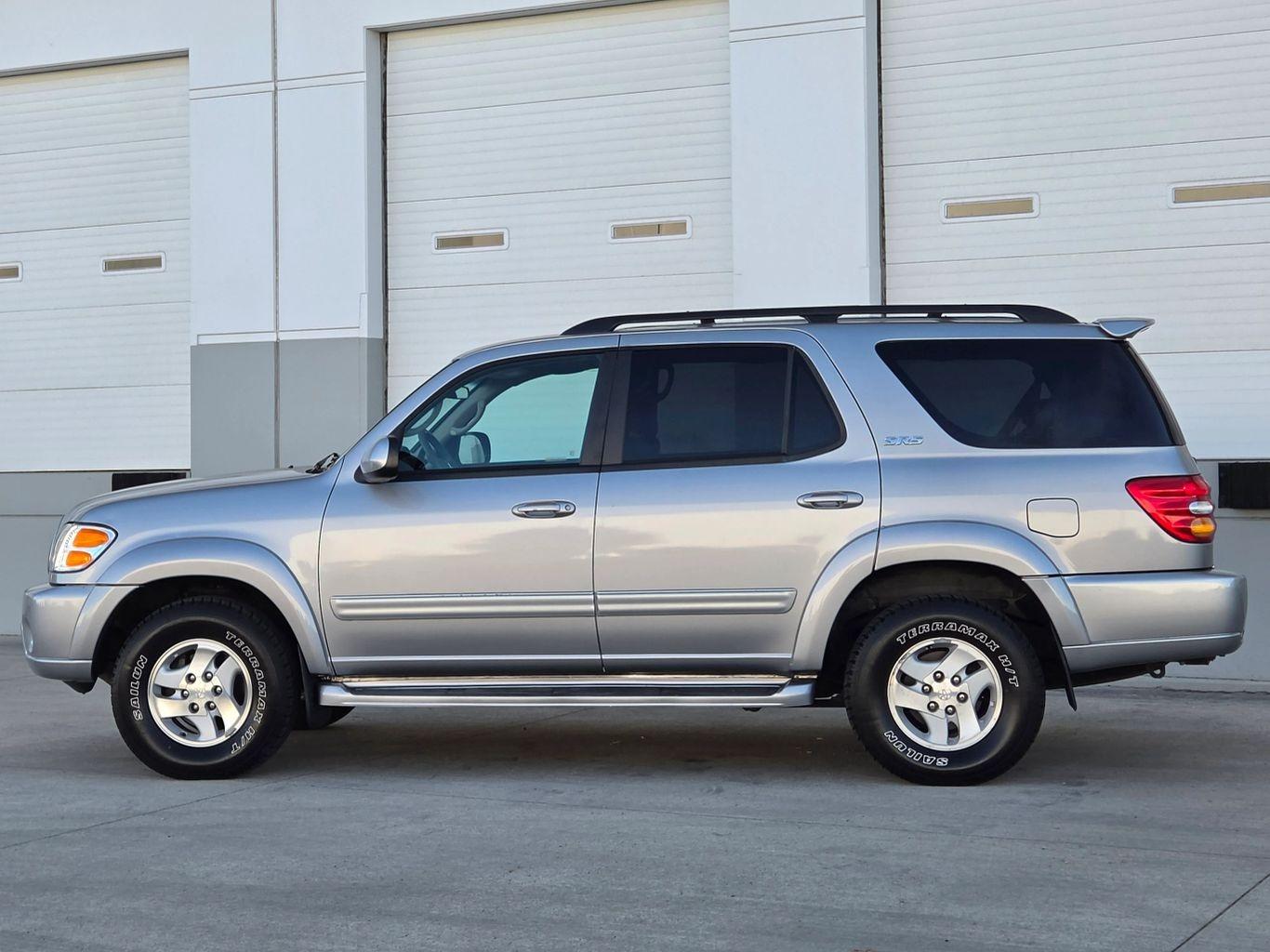 2003 Toyota Sequoia SR5 - 3