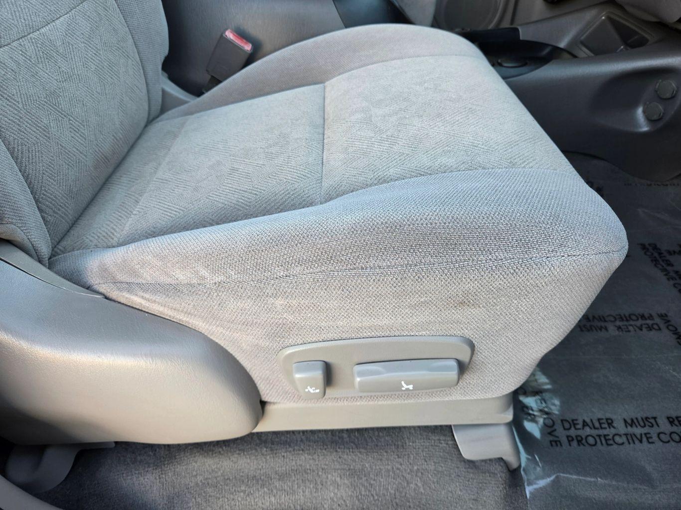 2003 Toyota Sequoia SR5