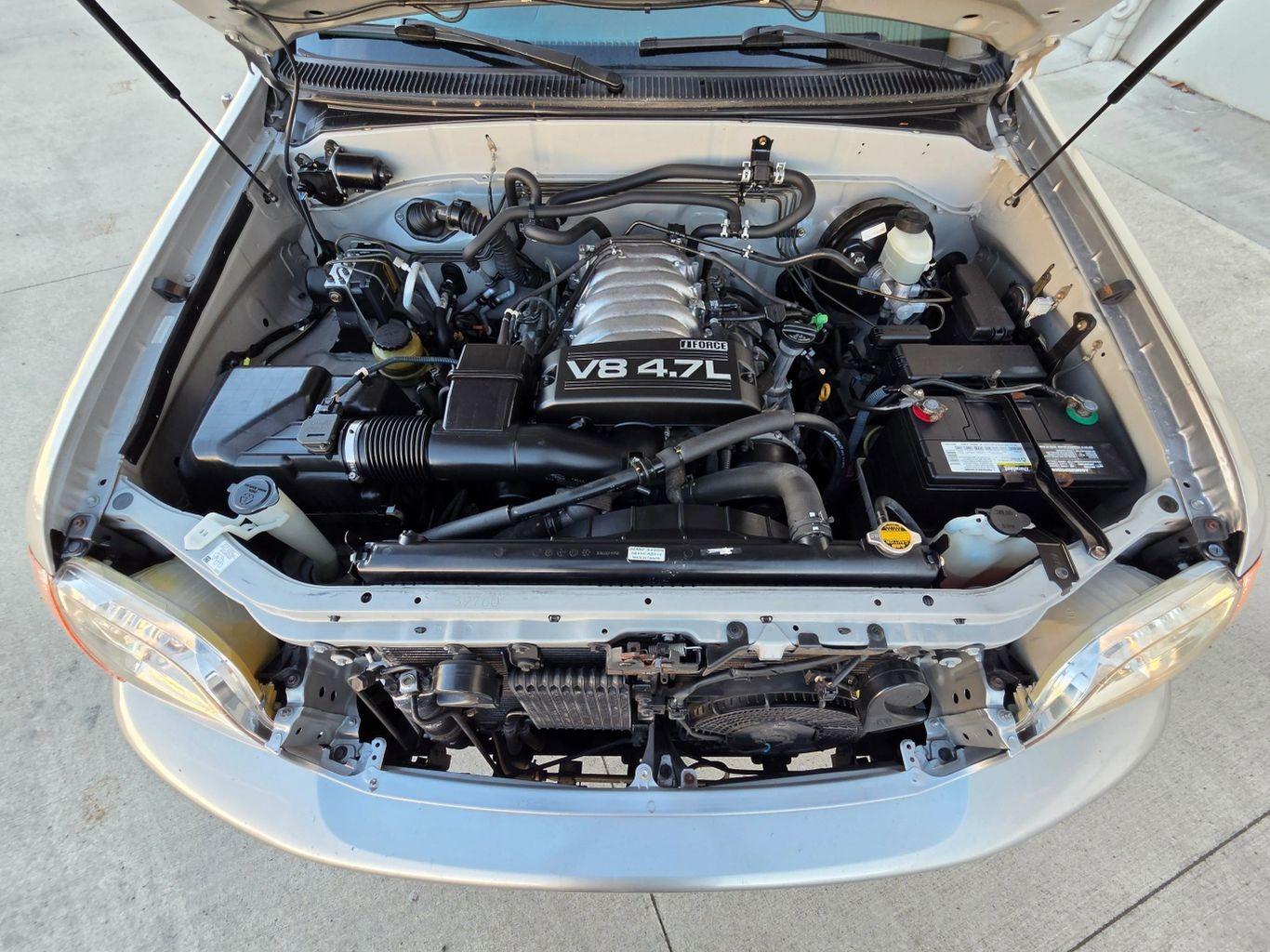 2003 Toyota Sequoia SR5