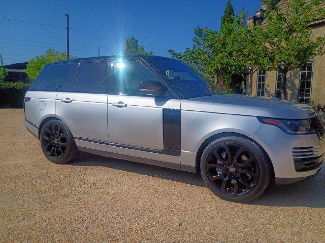 2020 Land Rover Range Rover P525 HSE
