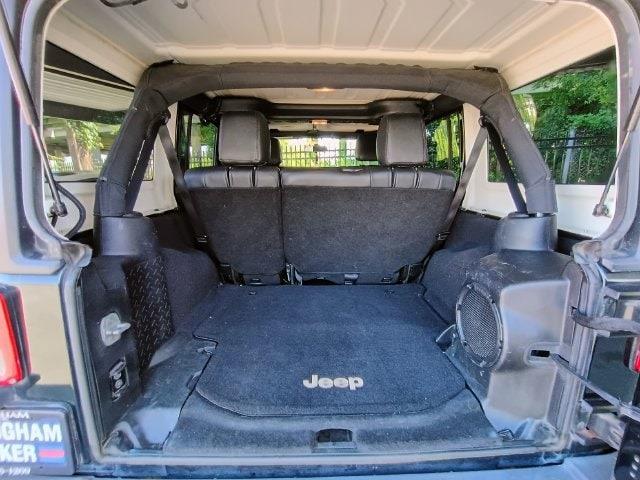2012 Jeep Wrangler Unlimited Sahara