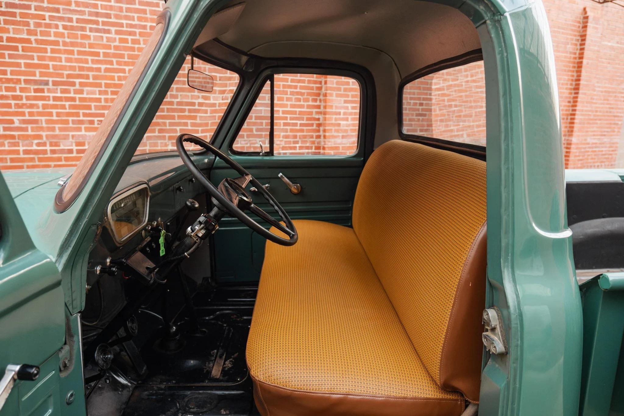 1954 Ford F-250