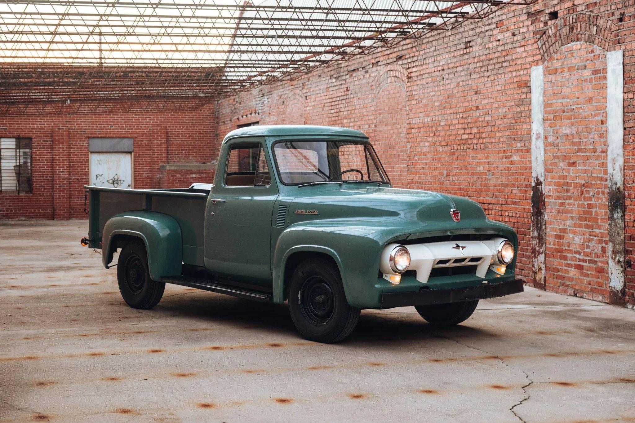 1954 Ford F-250 - 3