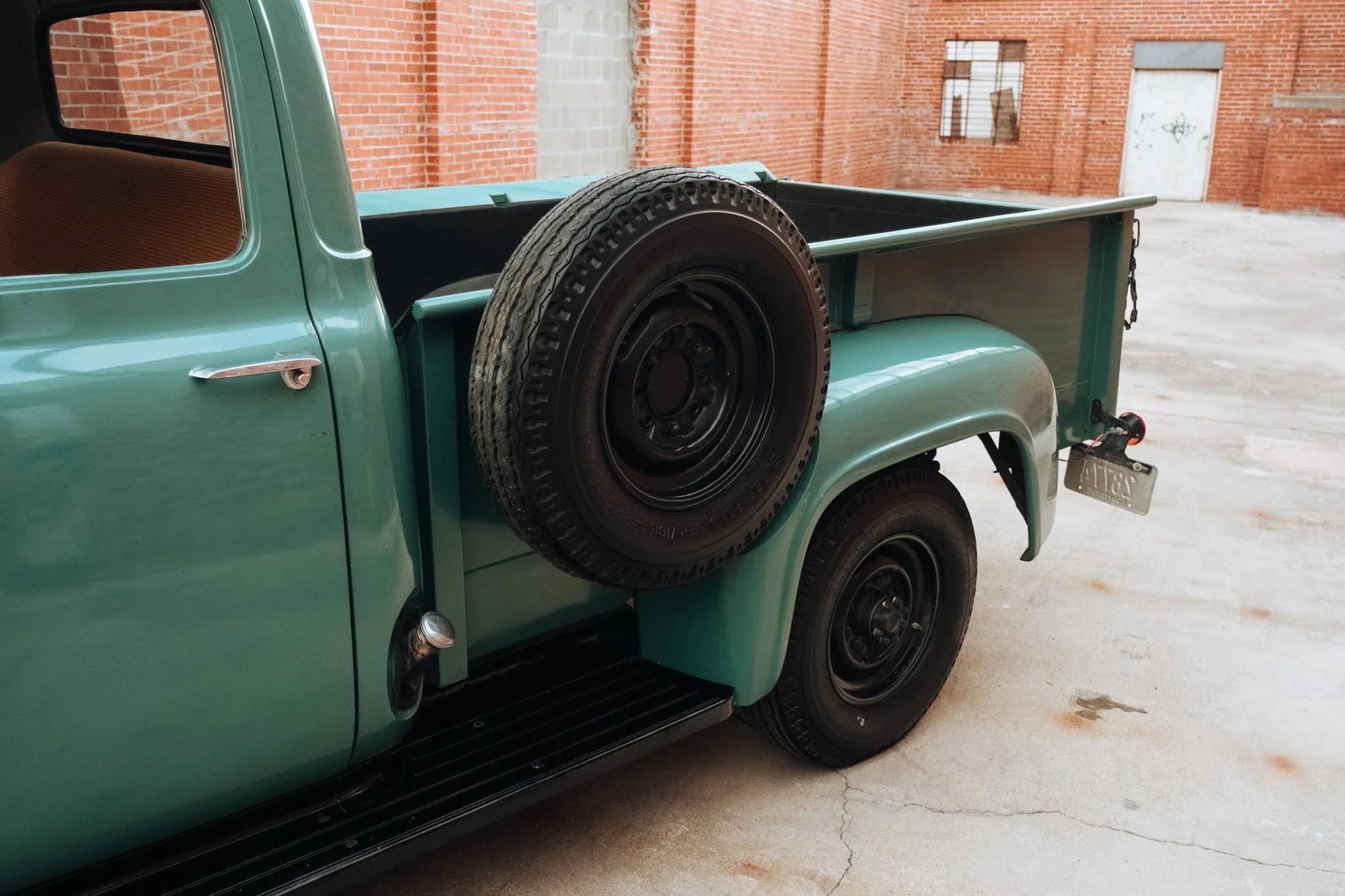 1954 Ford F-250