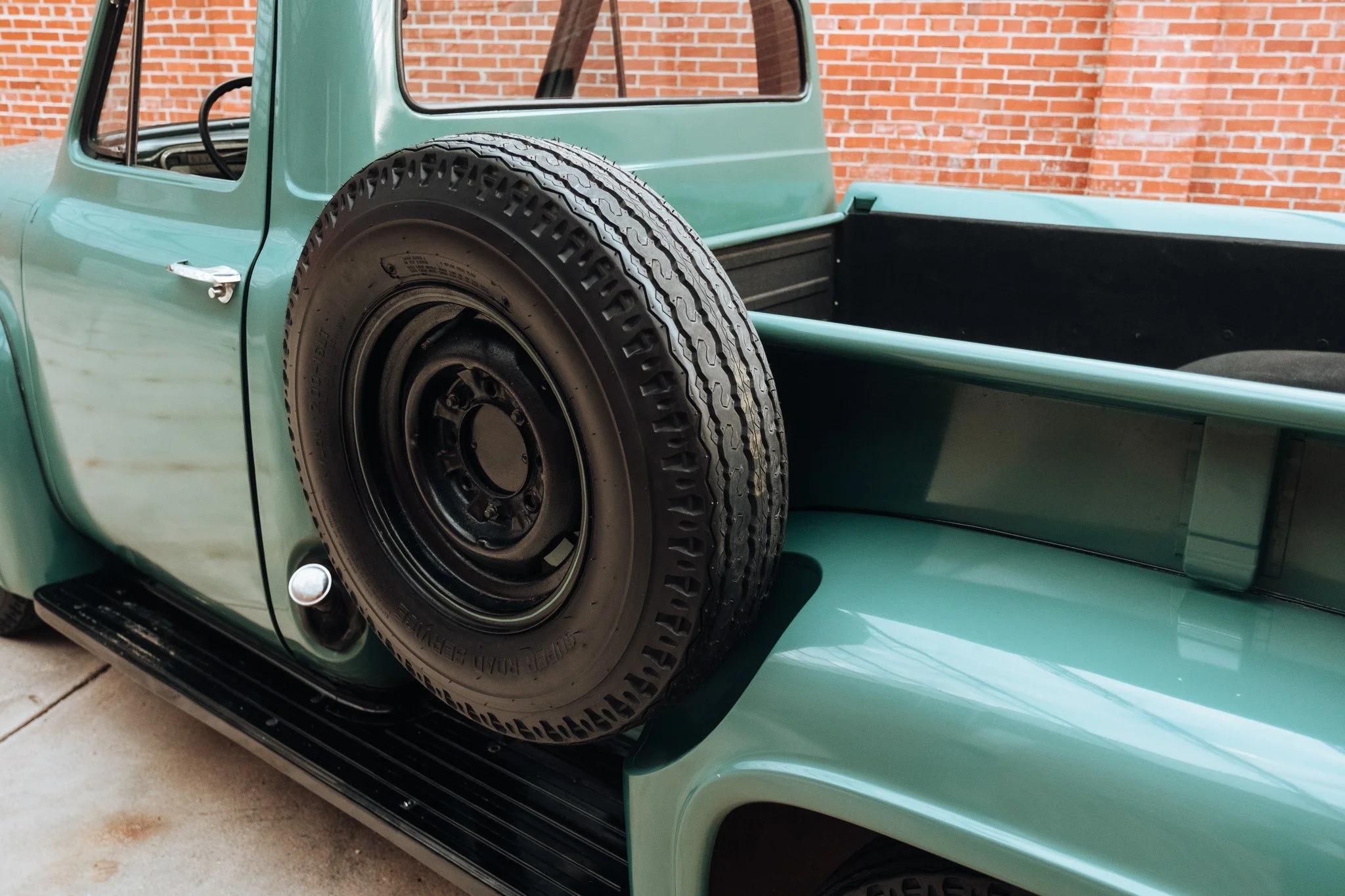 1954 Ford F-250