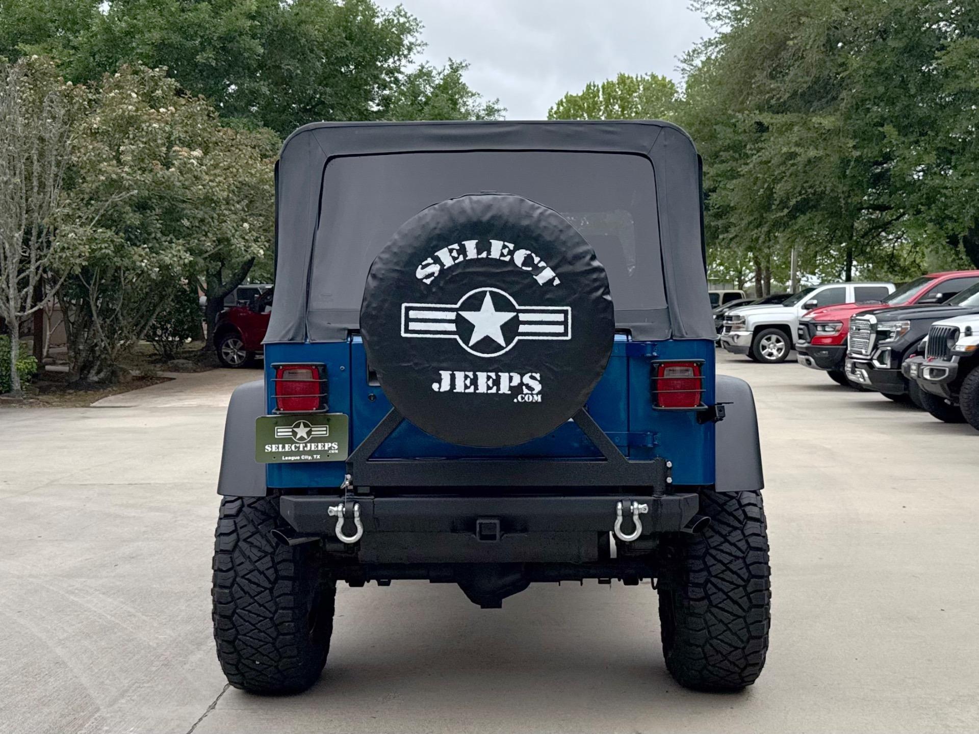 V8-Powered 1991 Jeep Wrangler Islander