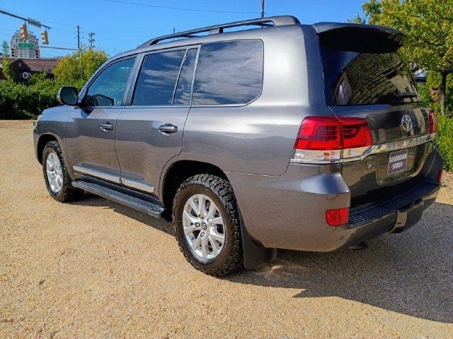 2019 Toyota Land Cruiser