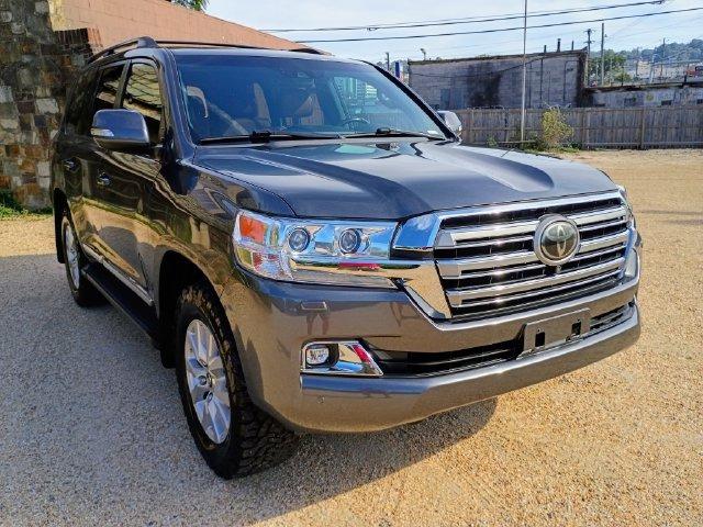 2019 Toyota Land Cruiser - 3