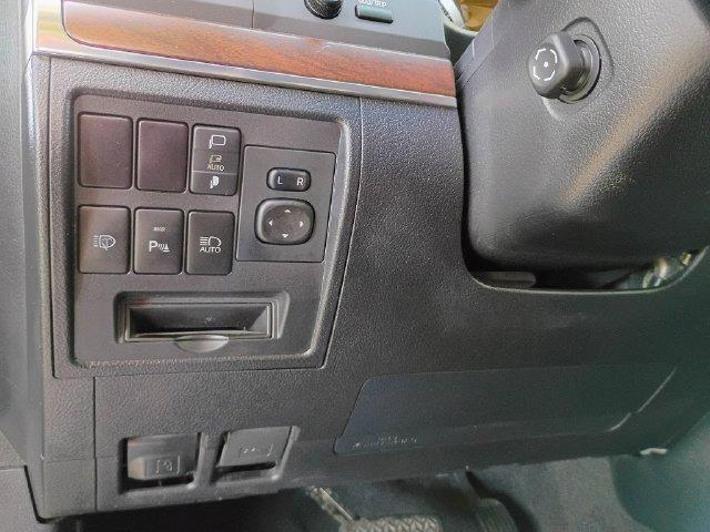 2019 Toyota Land Cruiser