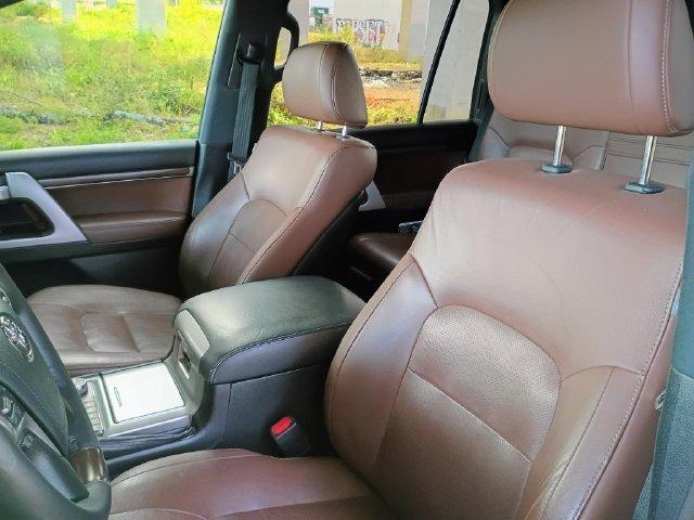 2019 Toyota Land Cruiser