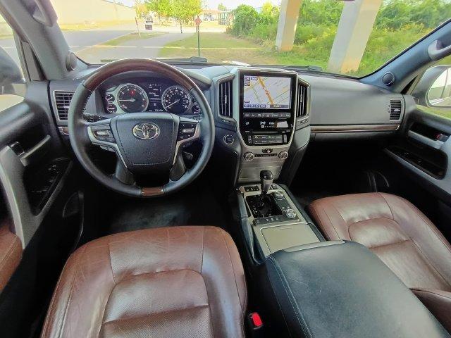 2019 Toyota Land Cruiser
