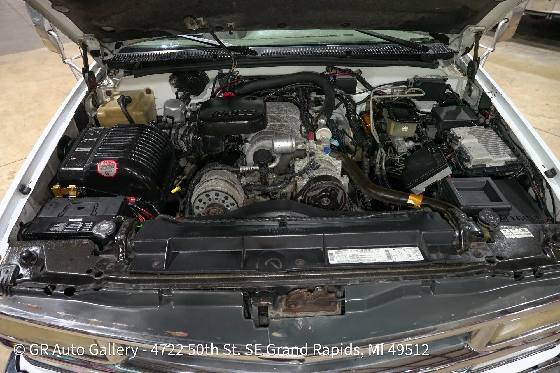 1996 Chevrolet Silverado K3500 4X4 Crew Cab