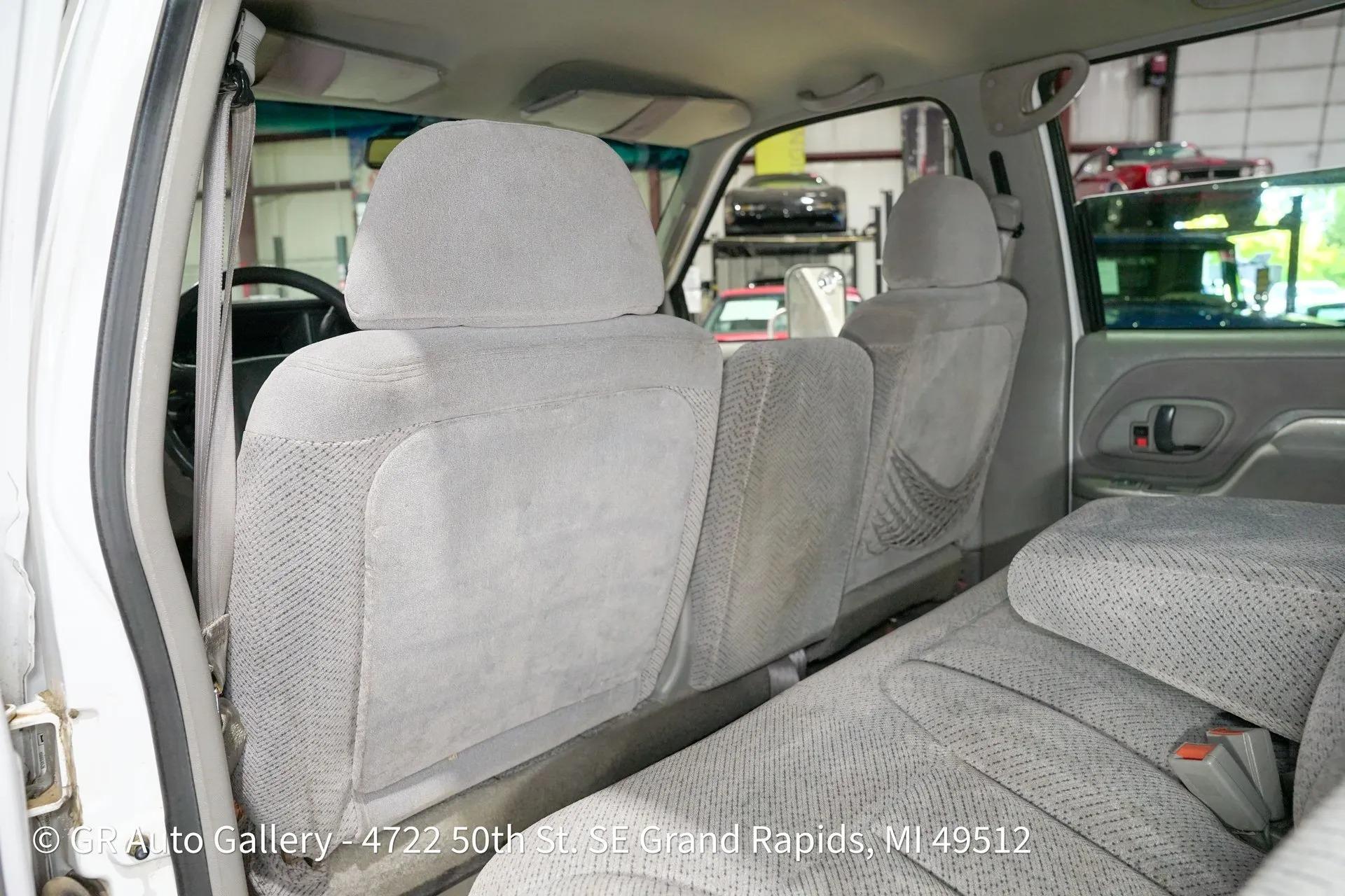 1996 Chevrolet Silverado K3500 4X4 Crew Cab