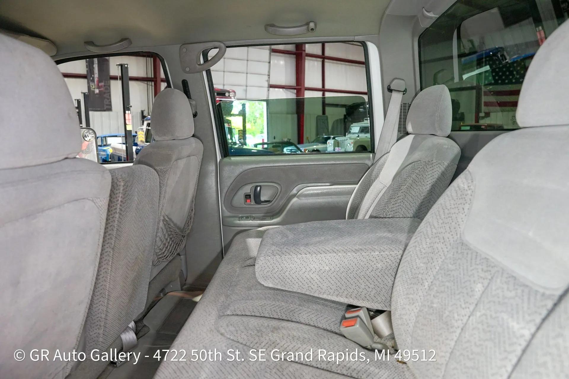 1996 Chevrolet Silverado K3500 4X4 Crew Cab