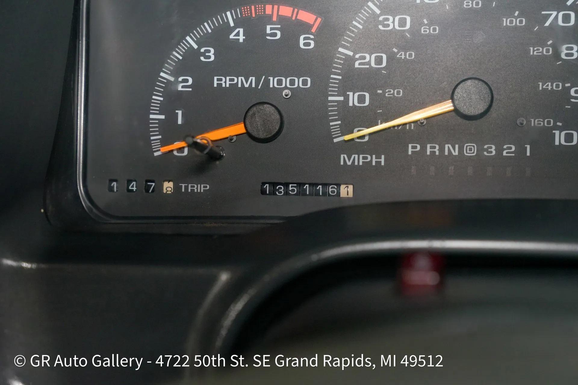 1996 Chevrolet Silverado K3500 4X4 Crew Cab