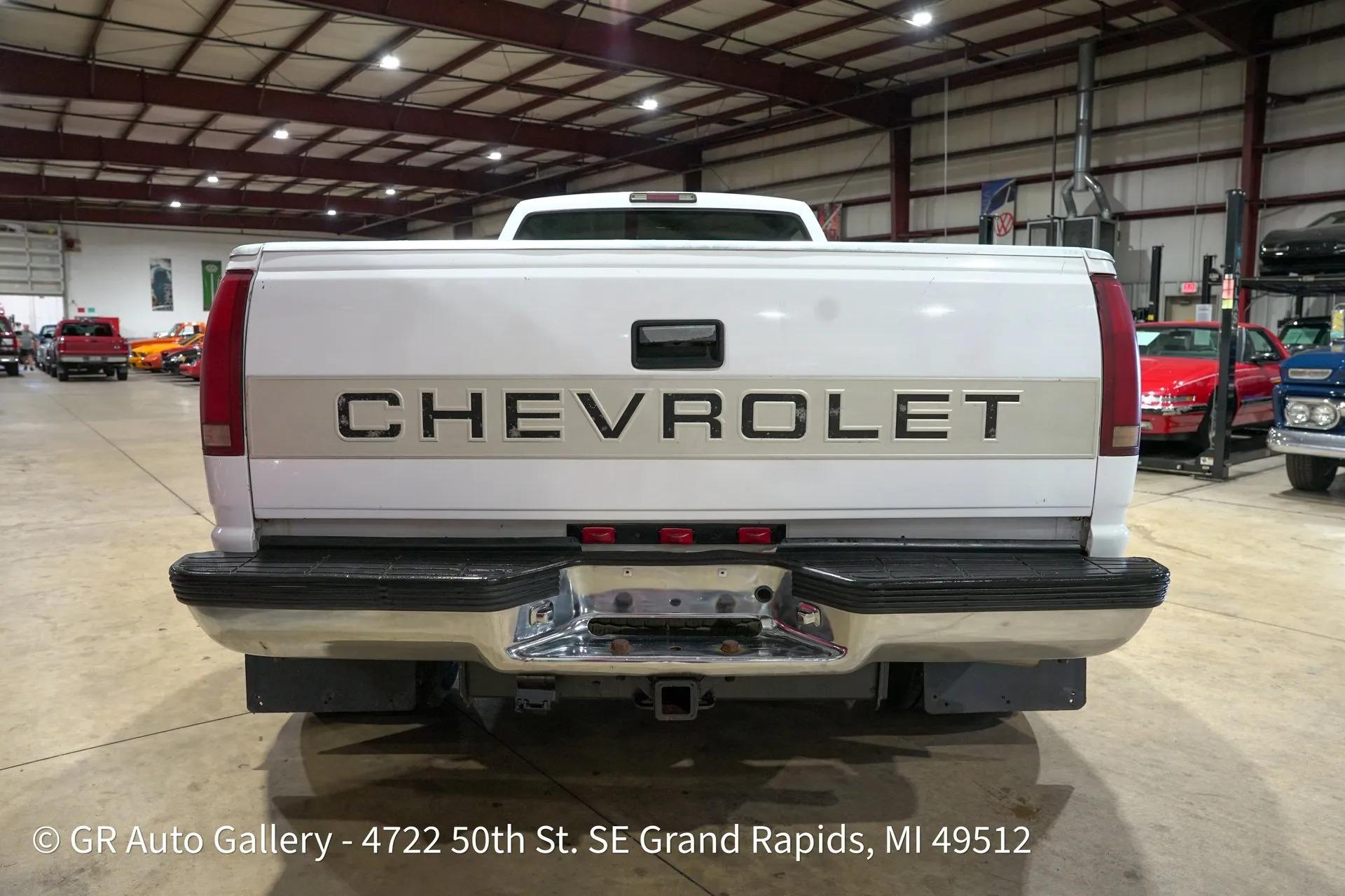 1996 Chevrolet Silverado K3500 4X4 Crew Cab