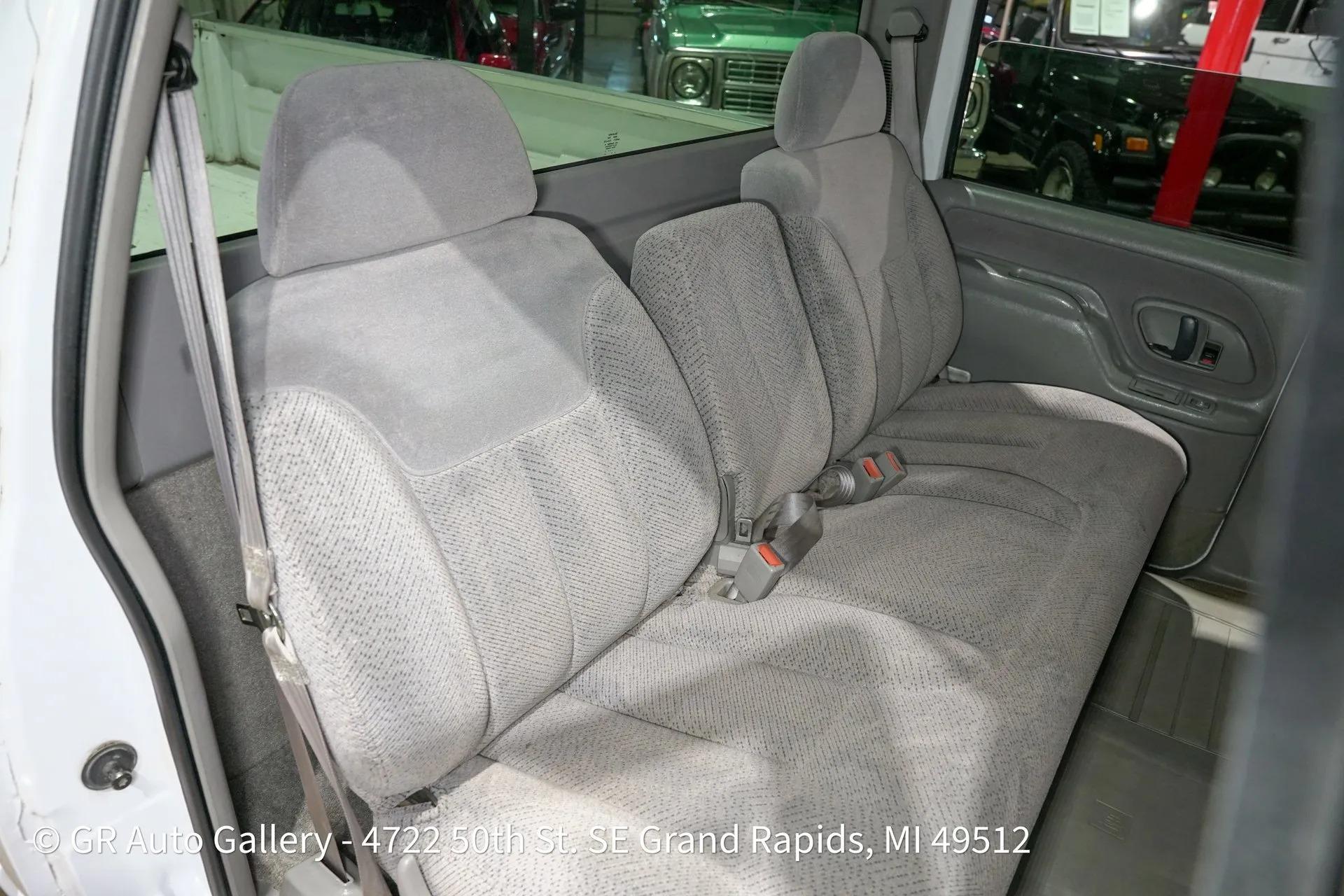 1996 Chevrolet Silverado K3500 4X4 Crew Cab