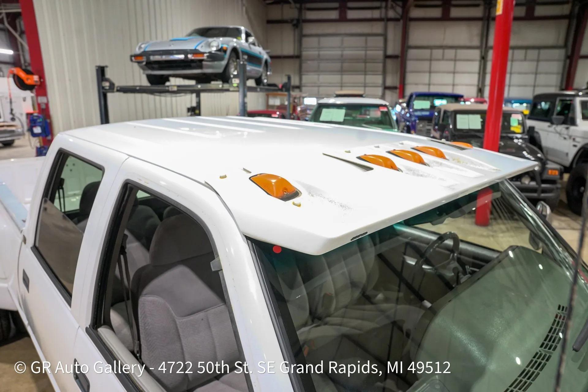 1996 Chevrolet Silverado K3500 4X4 Crew Cab