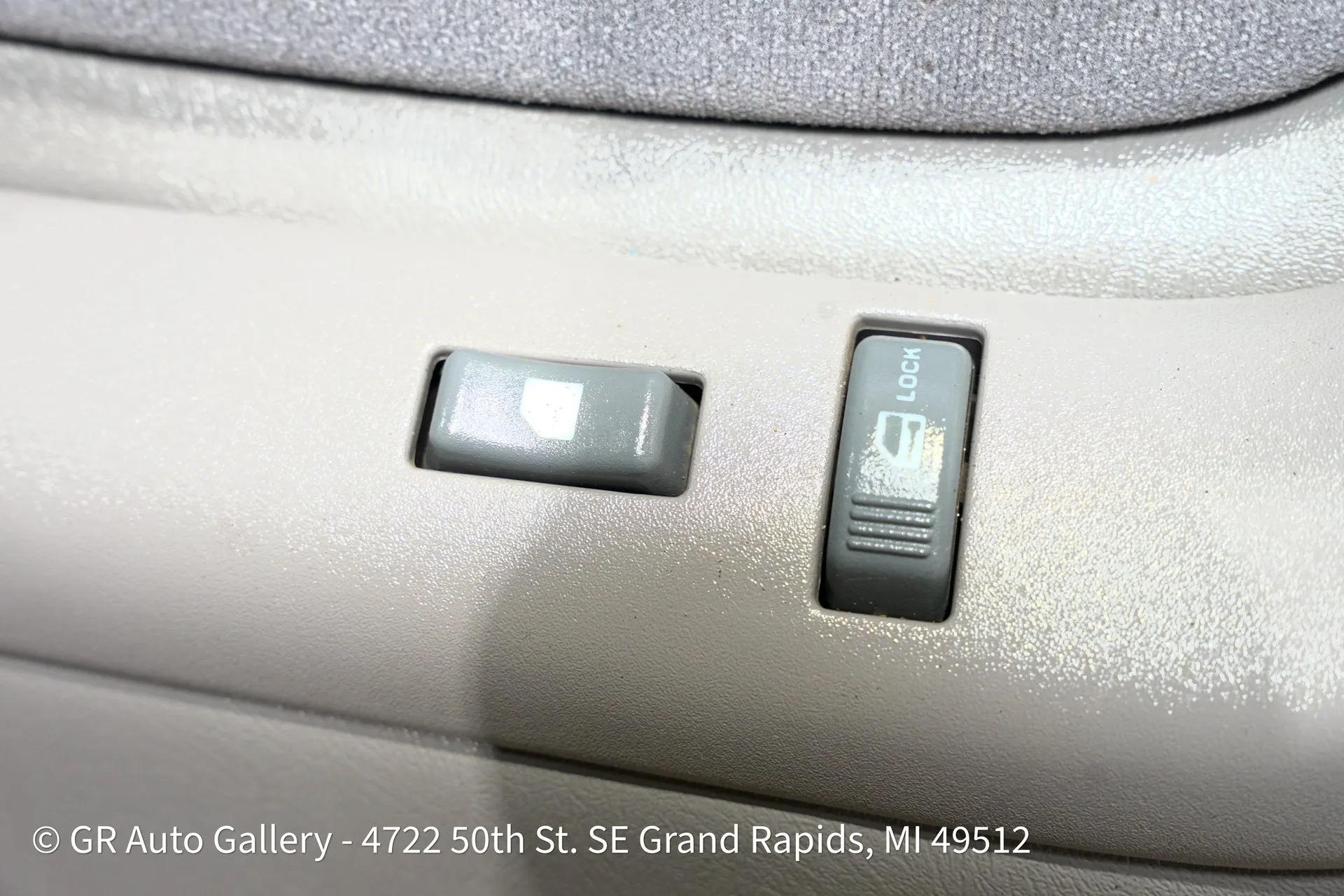 1996 Chevrolet Silverado K3500 4X4 Crew Cab