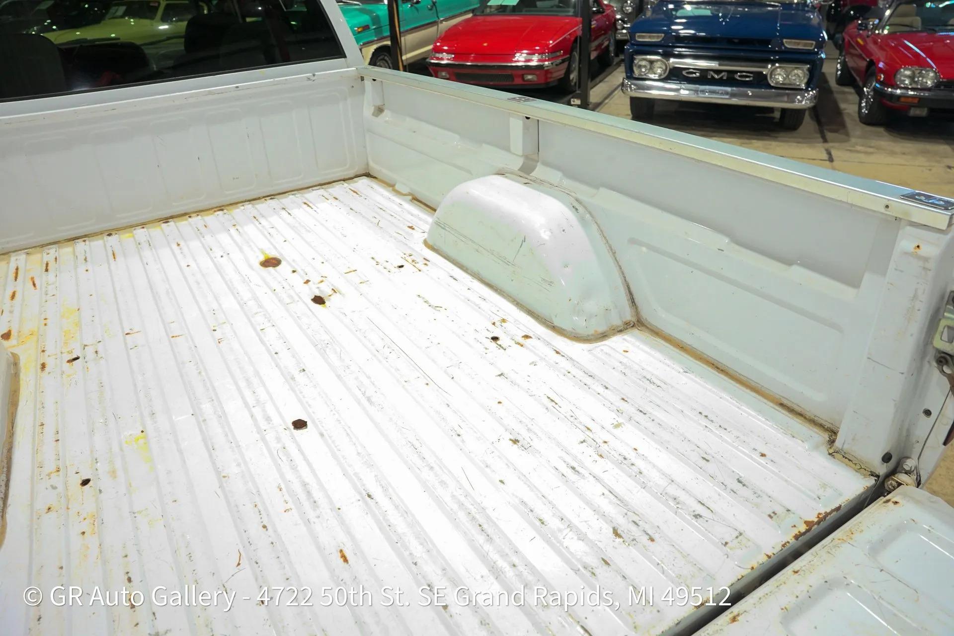 1996 Chevrolet Silverado K3500 4X4 Crew Cab