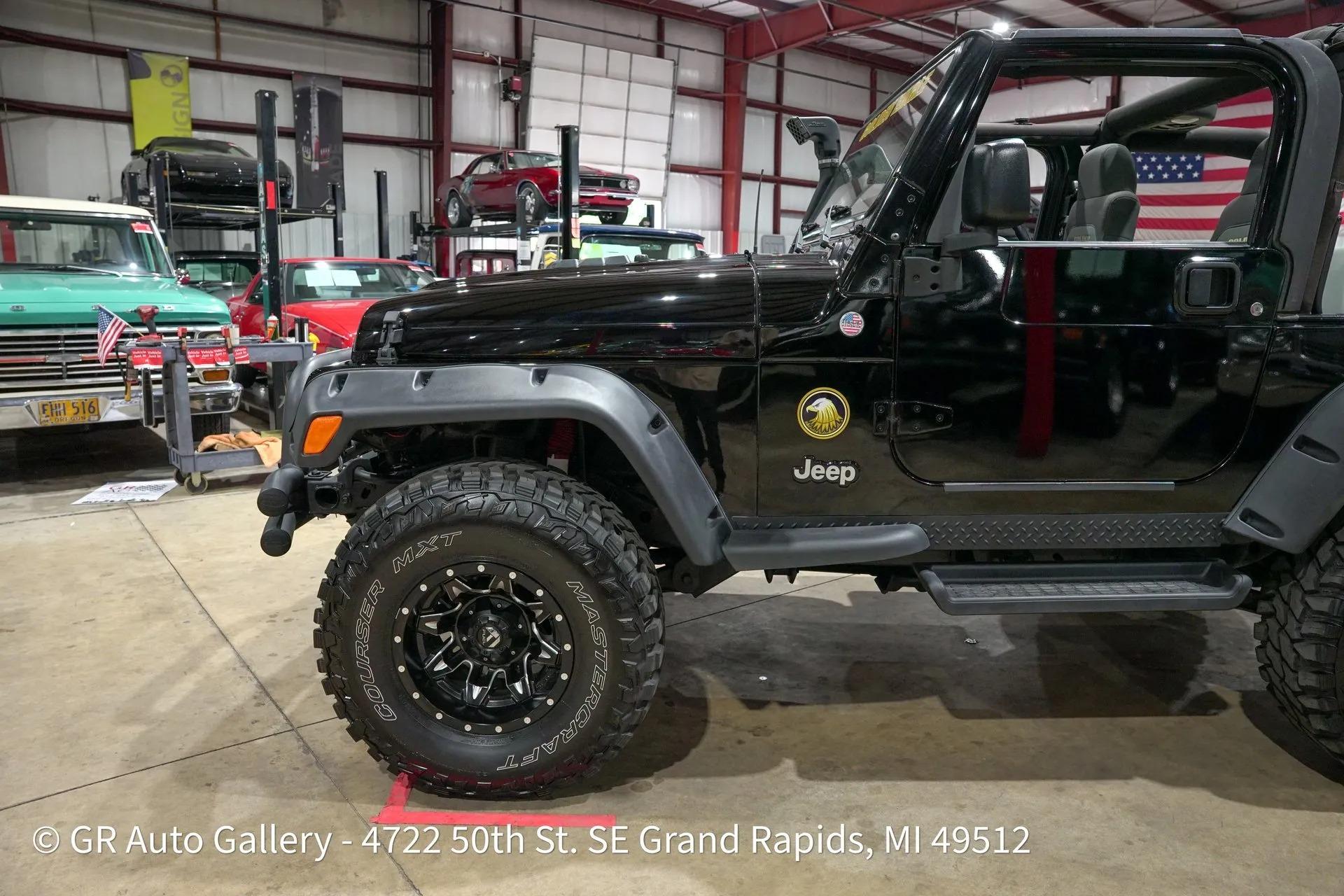 2006 Jeep Wrangler Golden Eagle - 3