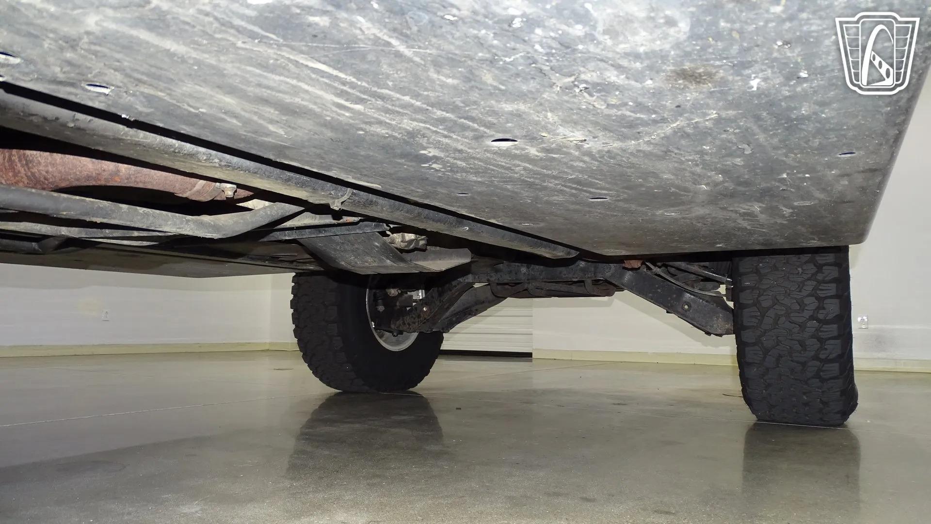2001 Am General Hummer H1