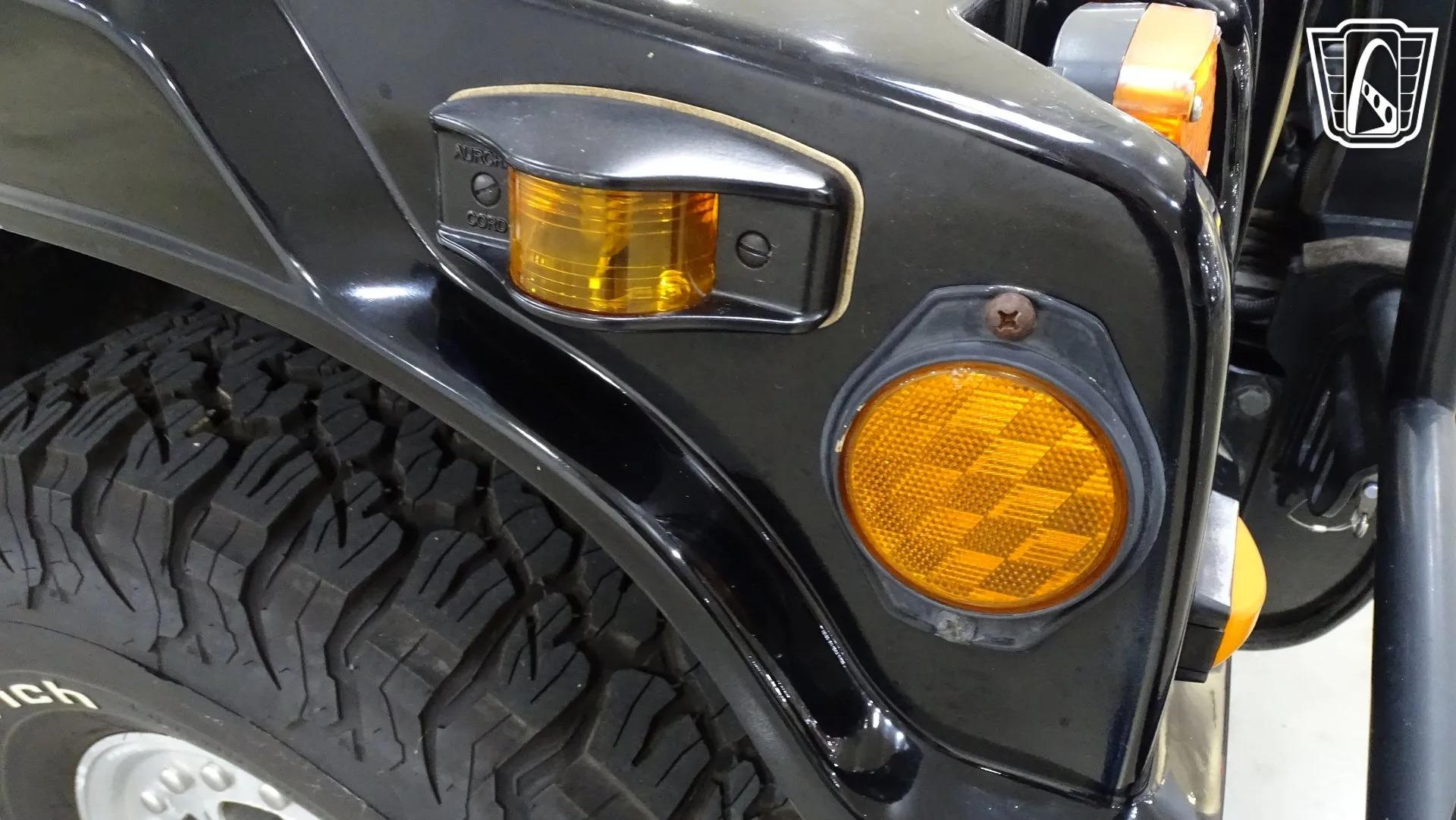 2001 Am General Hummer H1