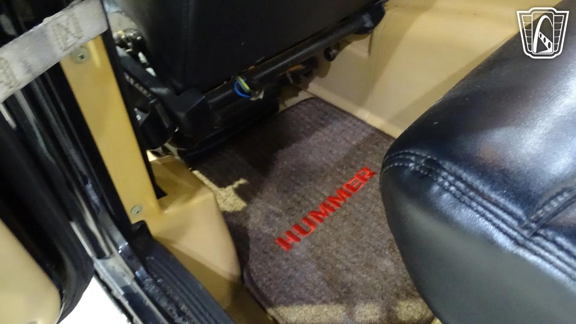 2001 Am General Hummer H1