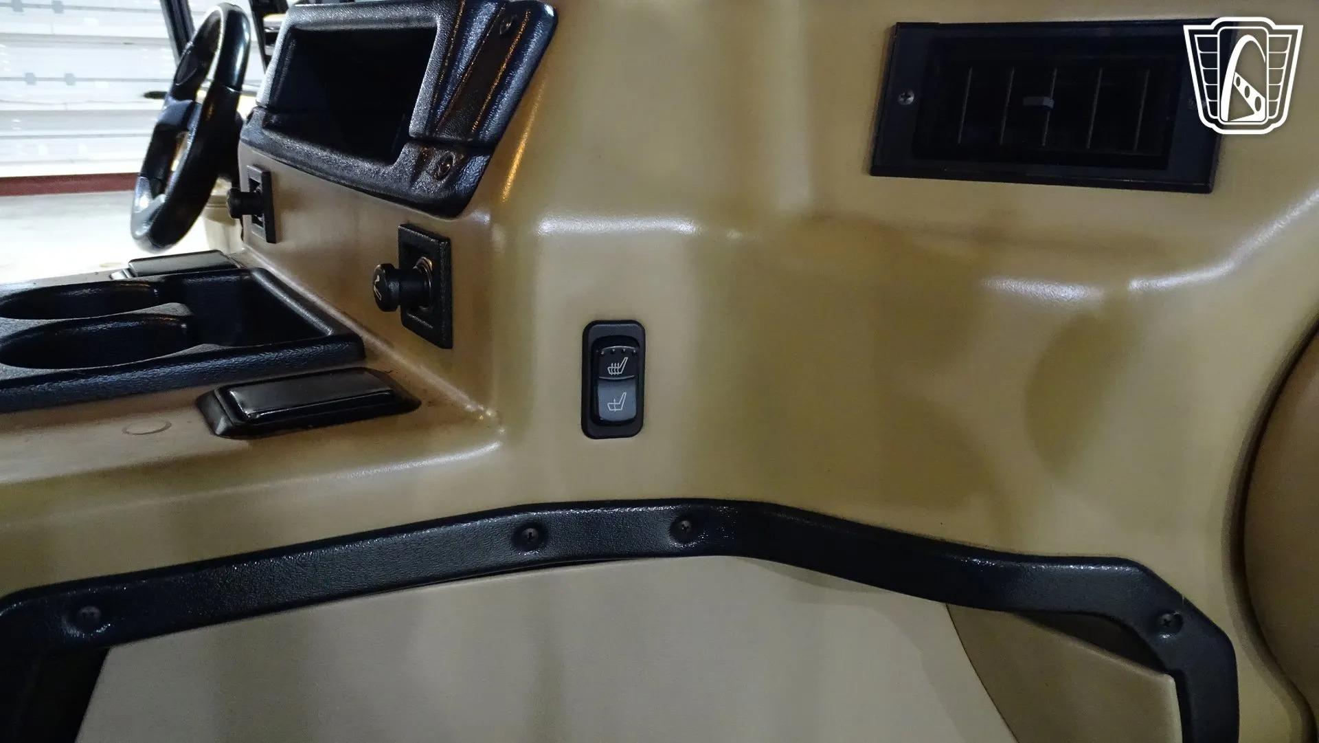 2001 Am General Hummer H1