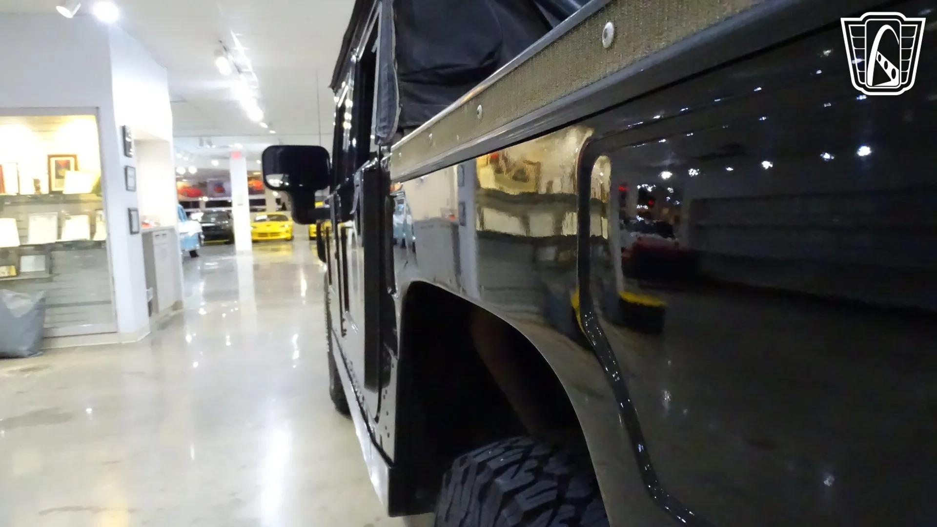 2001 Am General Hummer H1