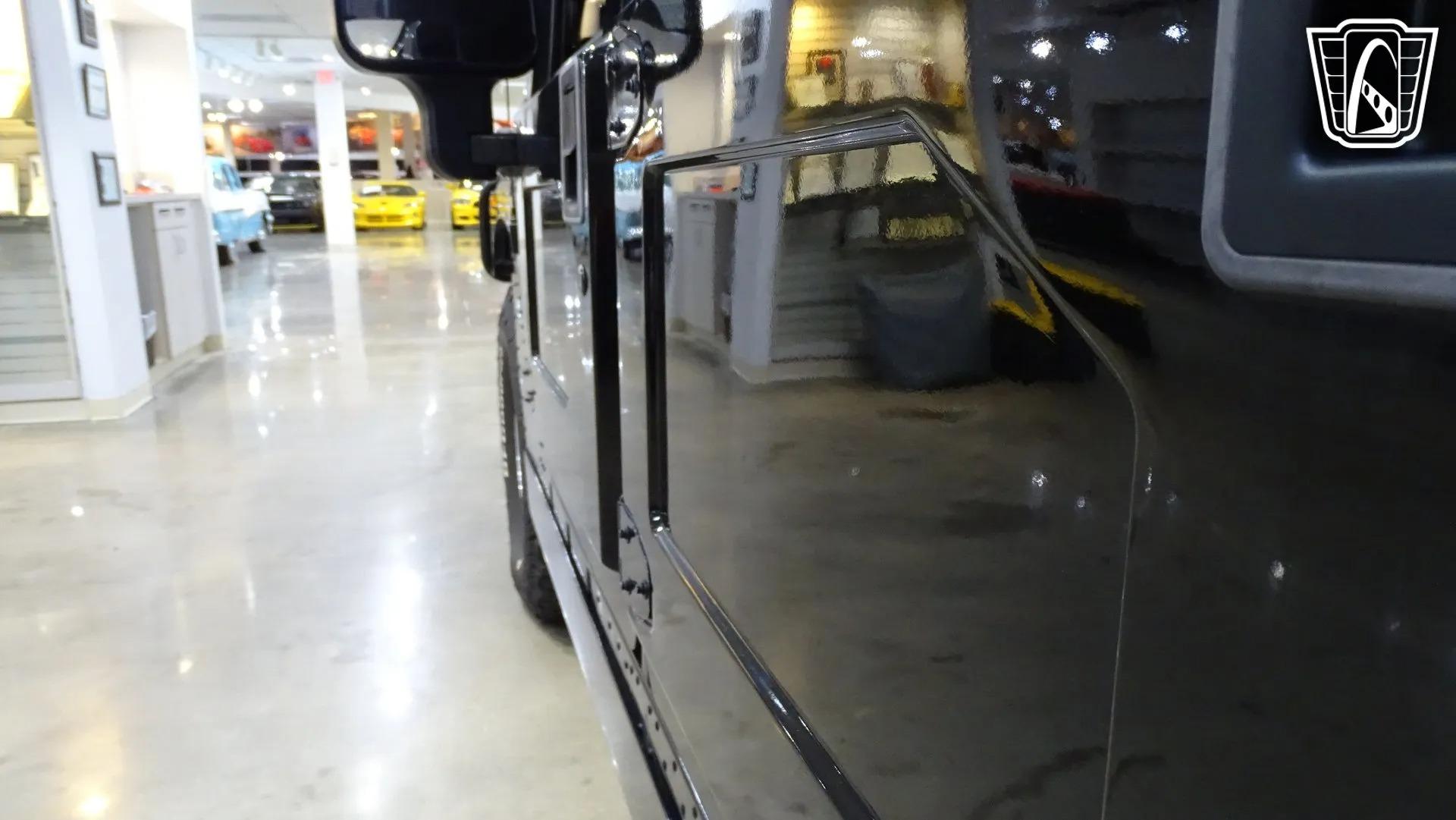 2001 Am General Hummer H1