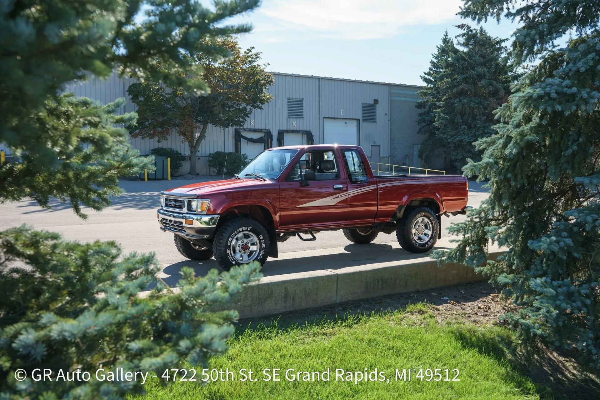 1993 Toyota Pickup Deluxe