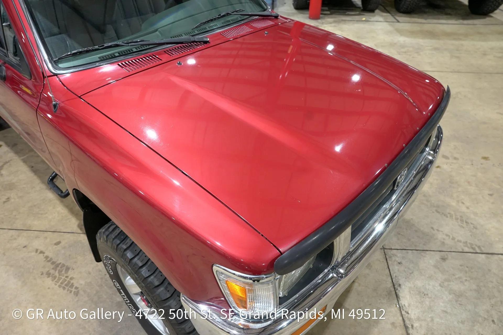 1993 Toyota Pickup Deluxe
