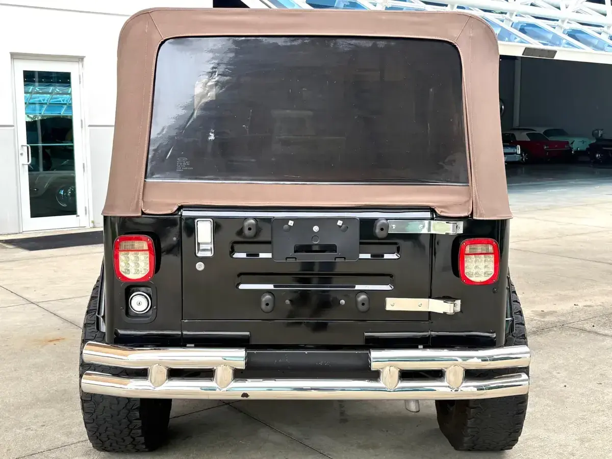 1989 Jeep Wrangler Laredo