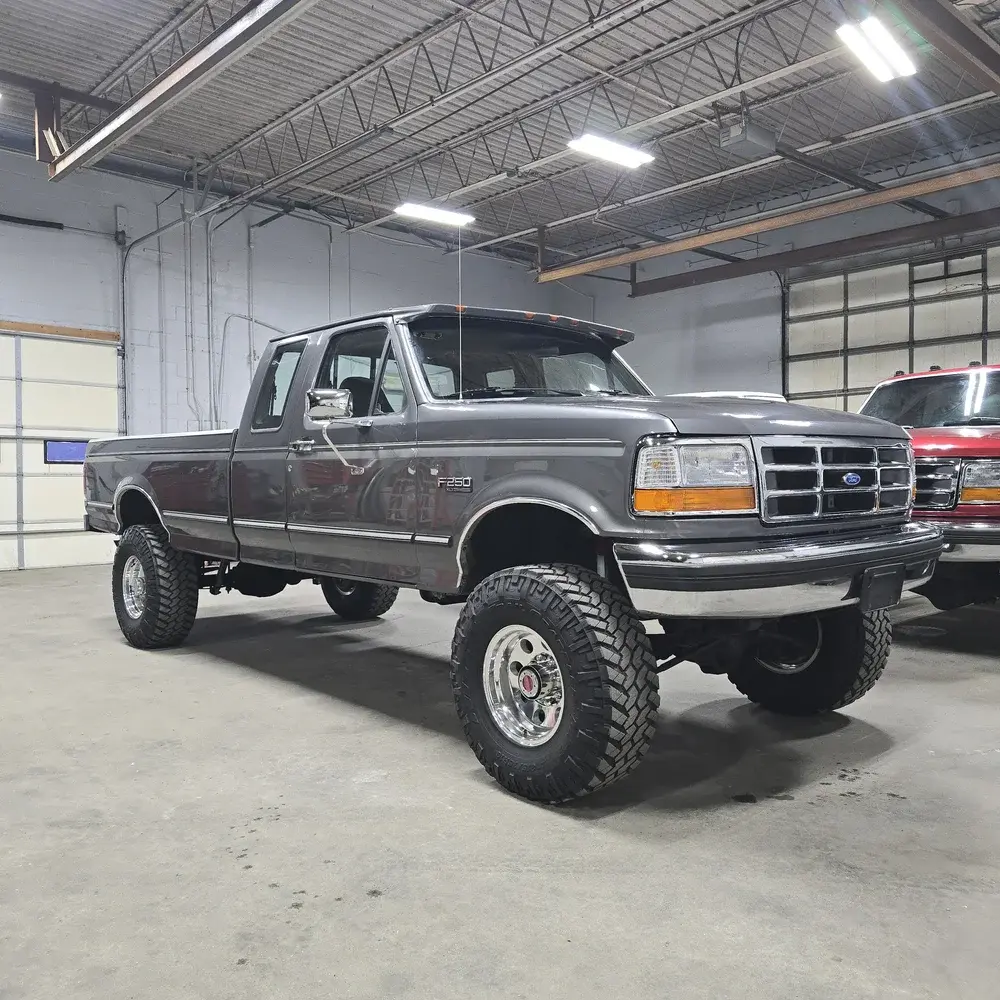 1993 Ford F-250 XLT - 5