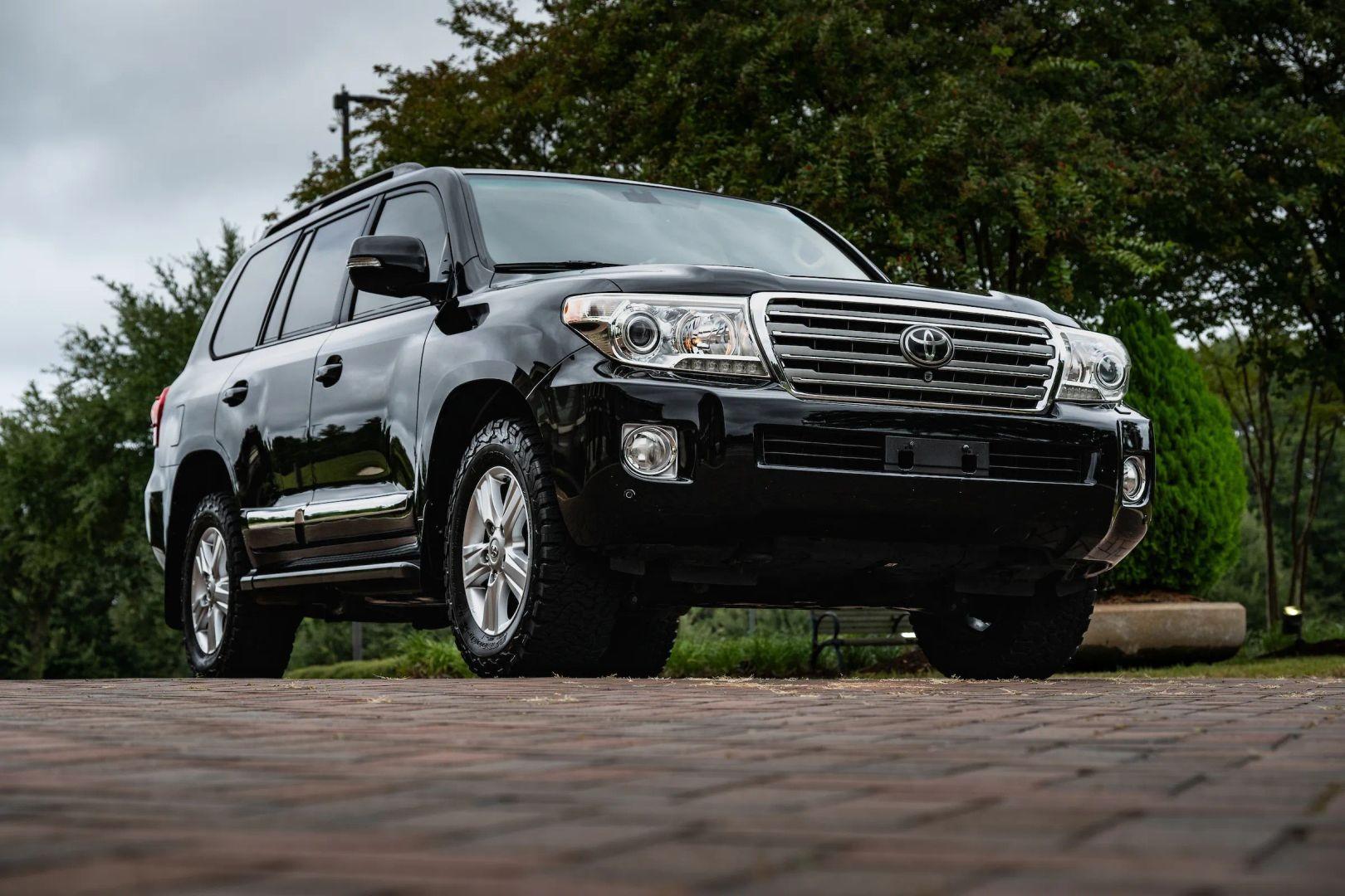 2014 Toyota Land Cruiser