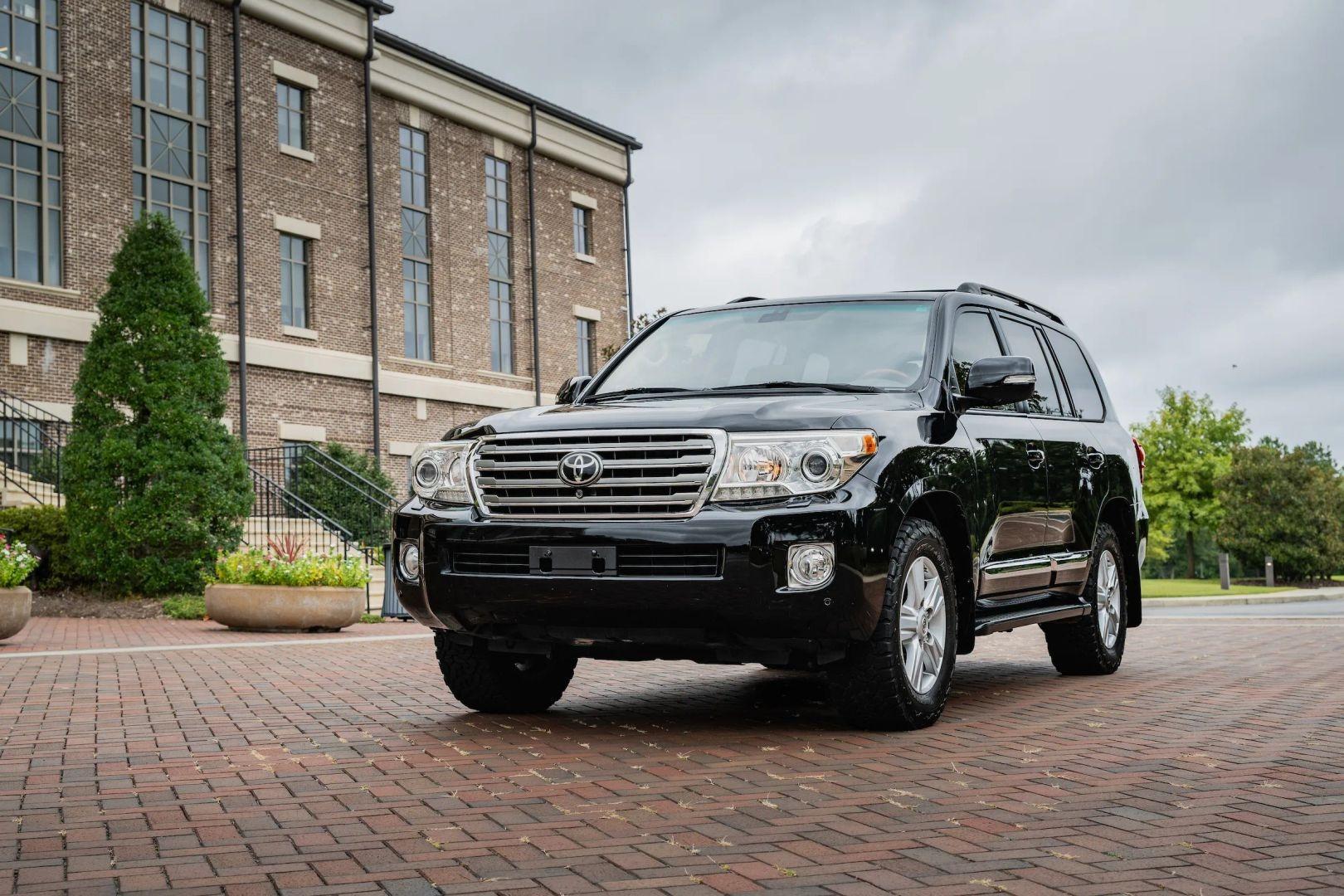 2014 Toyota Land Cruiser