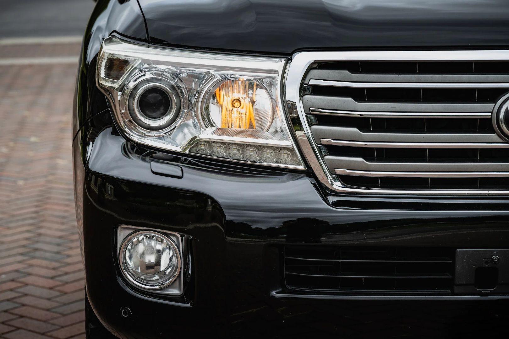 2014 Toyota Land Cruiser
