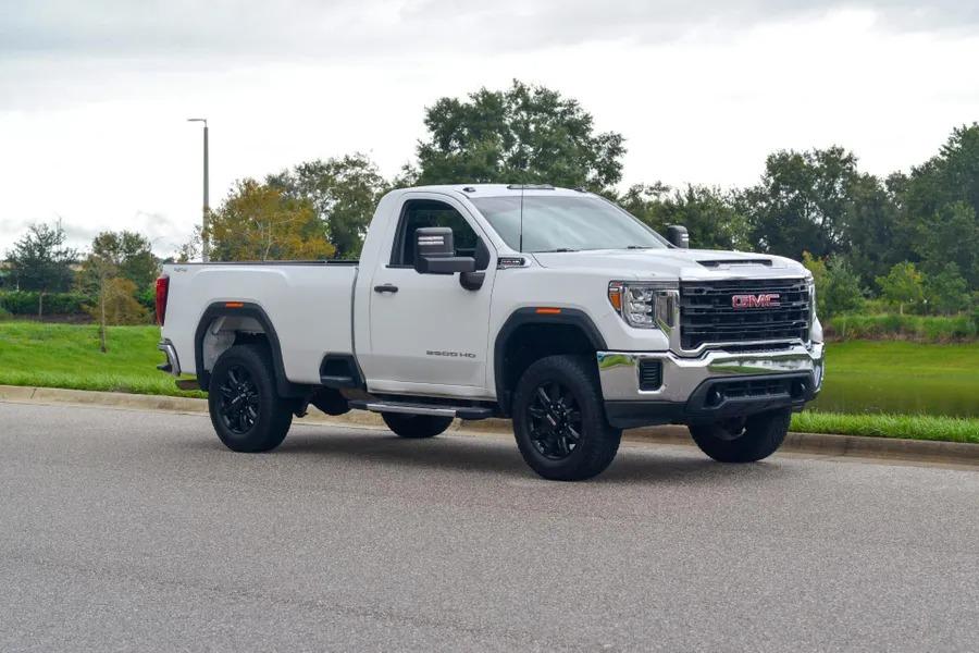2022 GMC Sierra 2500 Pro