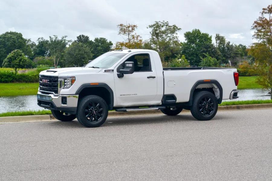 2022 GMC Sierra 2500 Pro