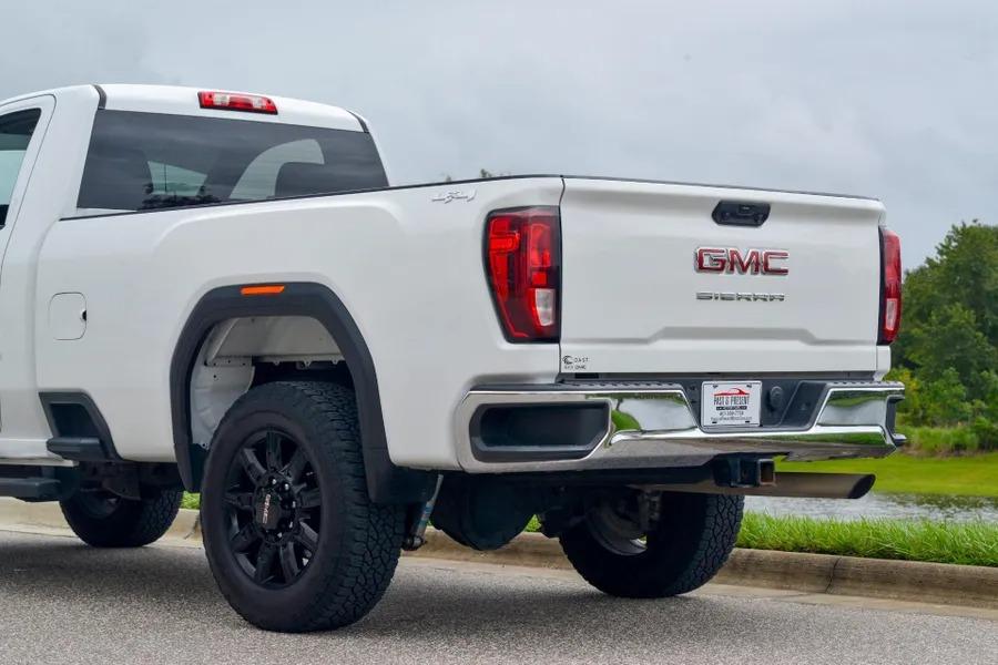 2022 GMC Sierra 2500 Pro