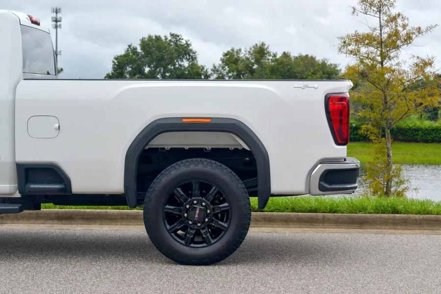 2022 GMC Sierra 2500 Pro