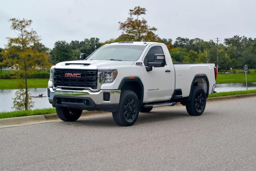 2022 GMC Sierra 2500 Pro