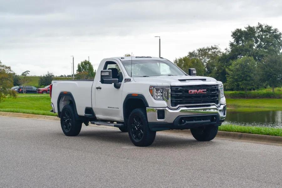 2022 GMC Sierra 2500 Pro
