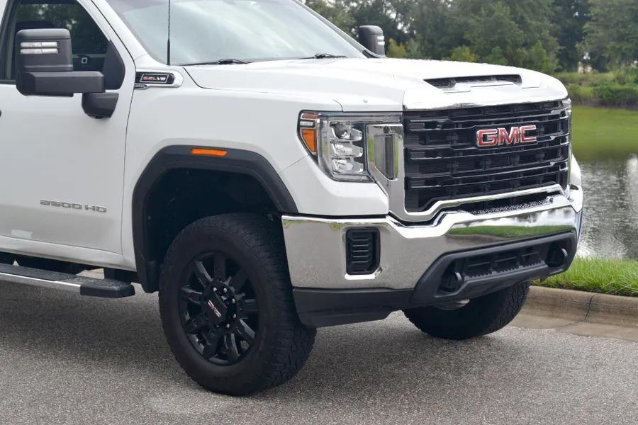 2022 GMC Sierra 2500 Pro